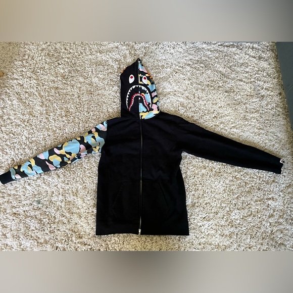 Bape Hoodie Limited Edition